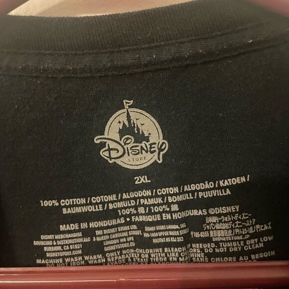 Marvel Avengers t shirt  - Picture 3 of 3